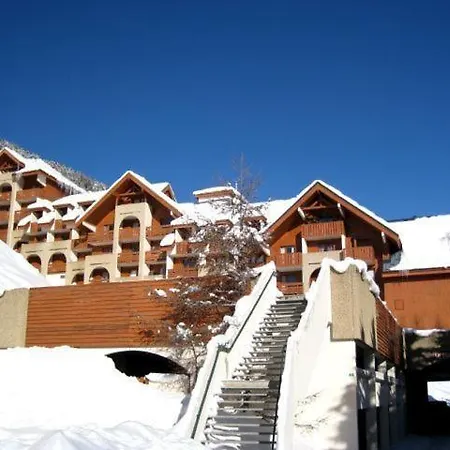 Pluton By Leavetown Vacations Apartment Les Deux Alpes